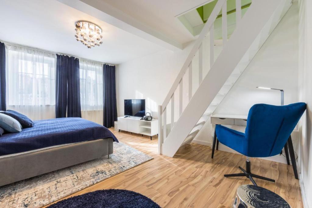 קרלובי וארי Promenade View Apartment מראה חיצוני תמונה